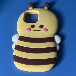 Yellow and Brown Bee iPhone 12 or 13 Pro Max Case